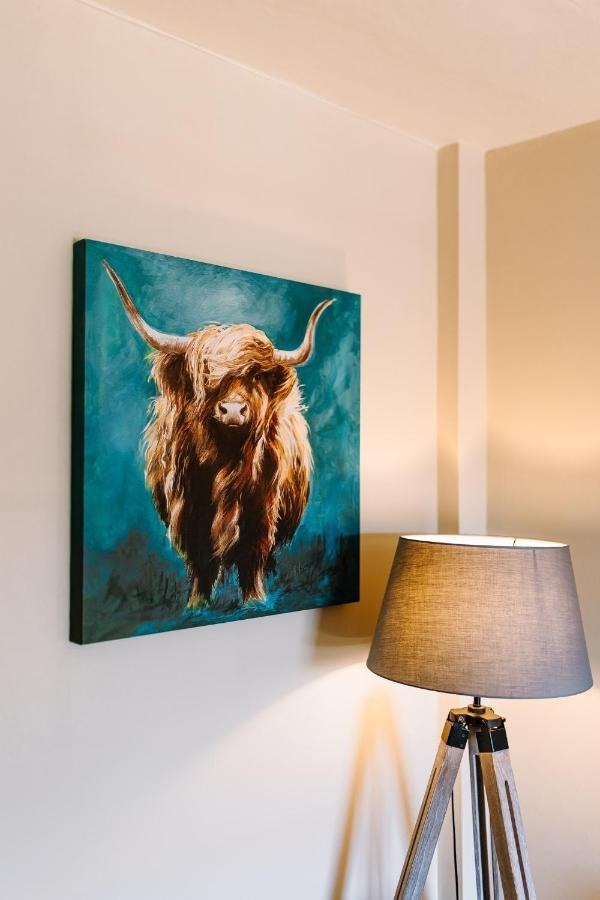 The Bull Hotel Стоуни Стратфорд Экстерьер фото